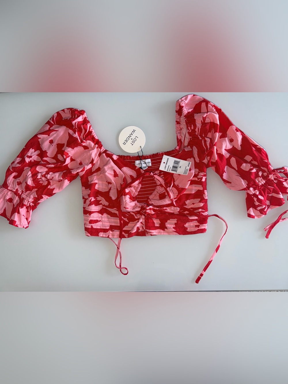 LOST + WANDER Red and pink Floral Puff-Sleeve Crop Top
